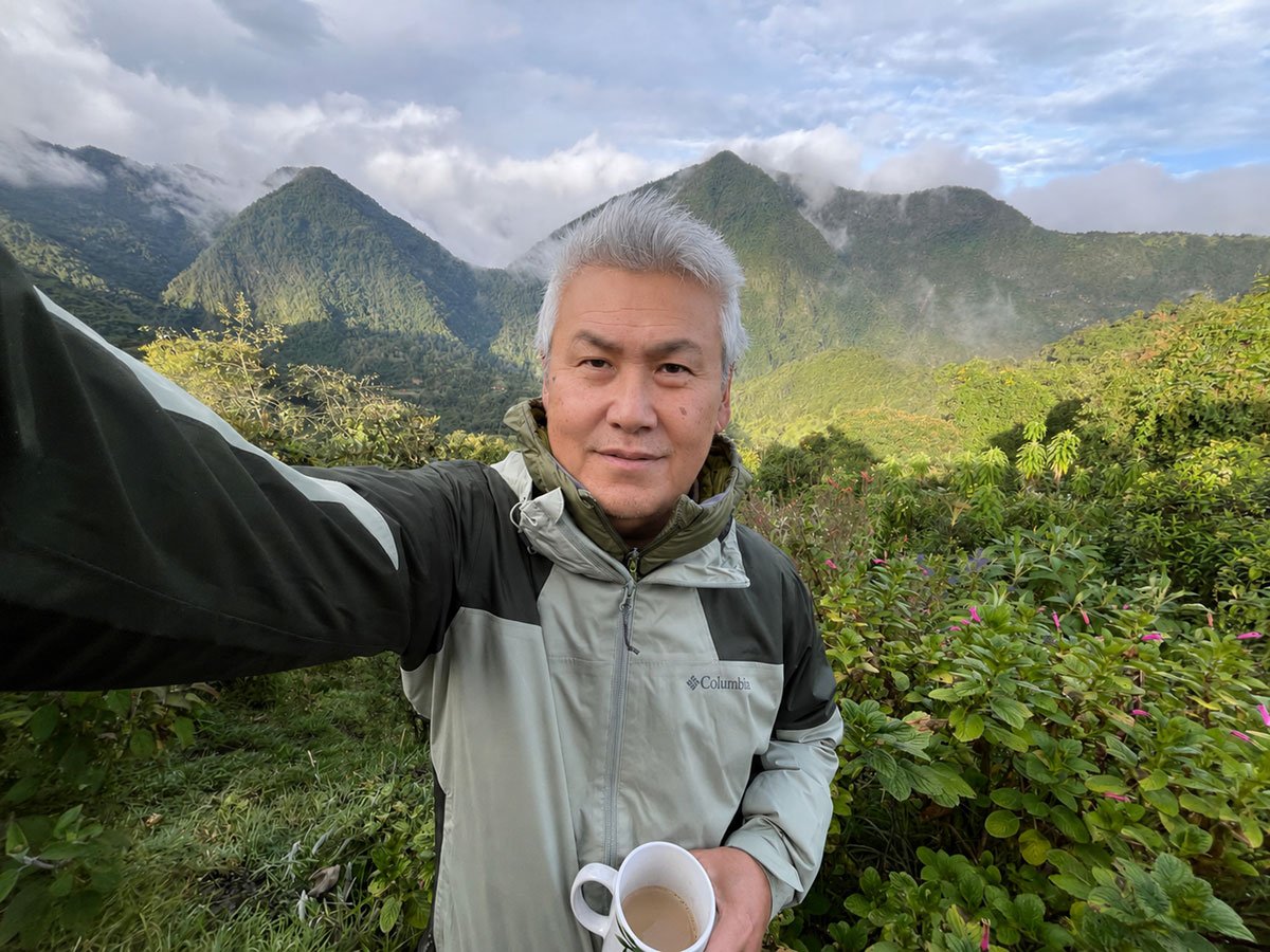 Des Ong, wildlife photographer and founder of Captivating Nature